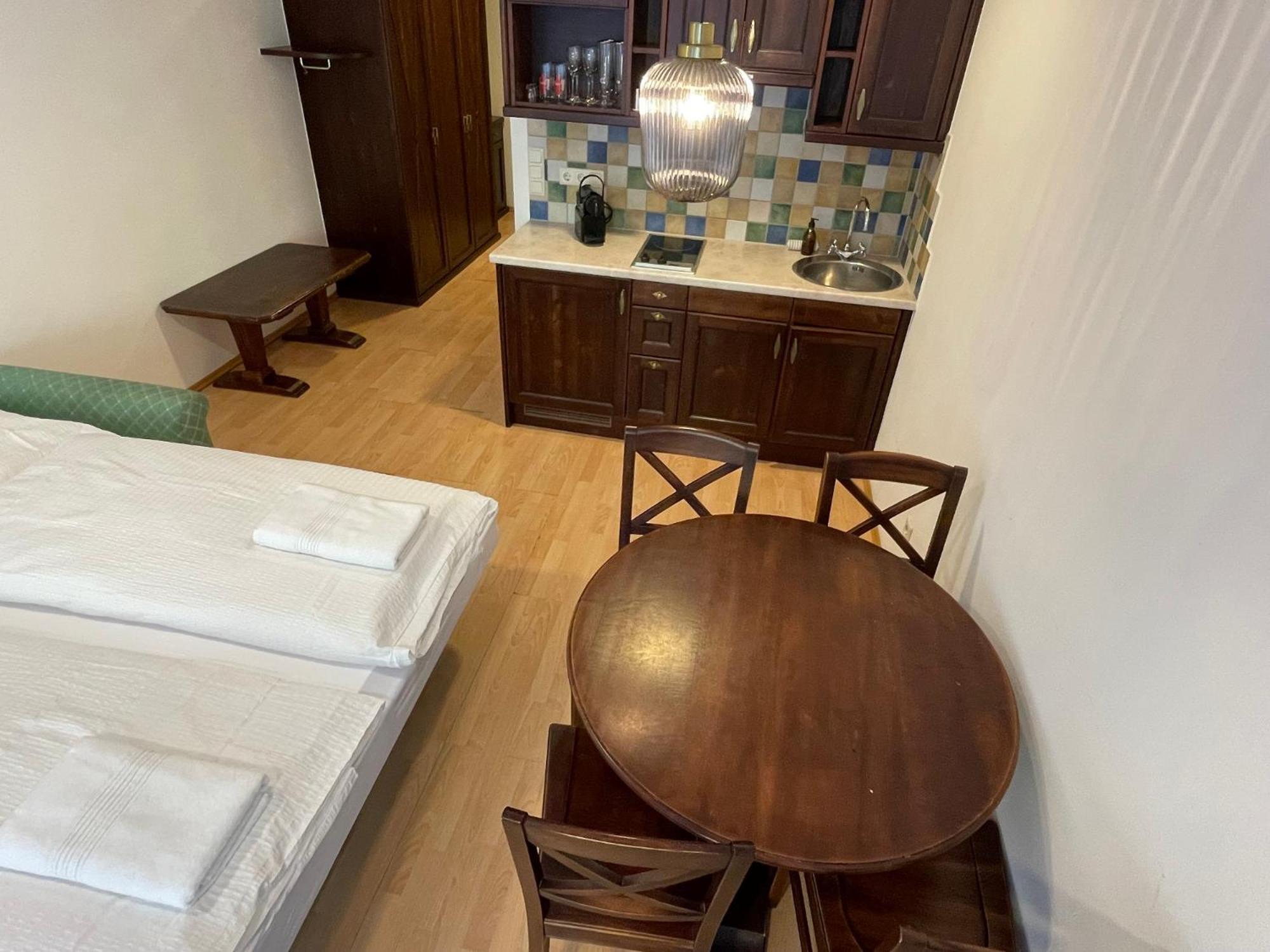 Apartment International House Zw 3 *